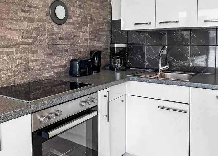 Apartment Center - Family